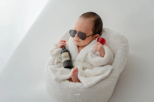 德清宝宝嘴唇上翘